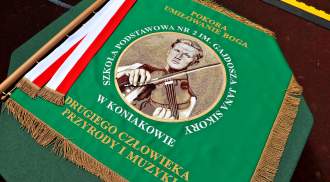 Uroczystość poświęcenia sztandaru