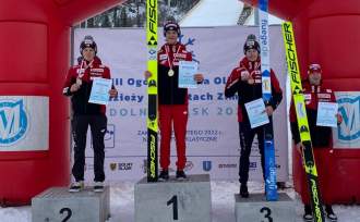 Arkadiusz Jojko na drugim stopniu podium (foto: materiały internetowe PZN)