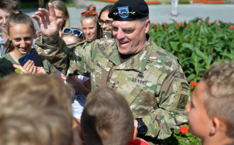 Gen. Milley na Grobie Nieznanego Żołnierza