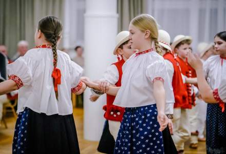 Uczestnicy Świątecznego Spotkania dla Seniorów w Koniakowie fot. M.Kuźma