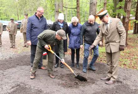 Poświęcenie Alei Pamięci Jana Pawła II