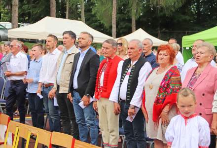 Uroczystość poświęcenia sztandaru