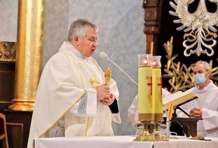 Msza święta za Ojczyznę w kościele Dobrego Pasterza w Istebnej Centrum