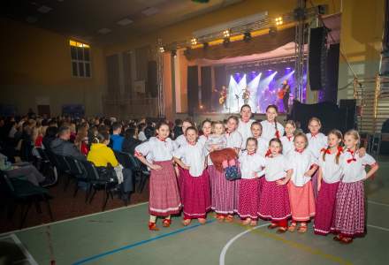 Kolędowanie z zespołem Enej