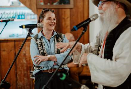 Potańcówka  „U Ujca” fot. Jakub Matuszny