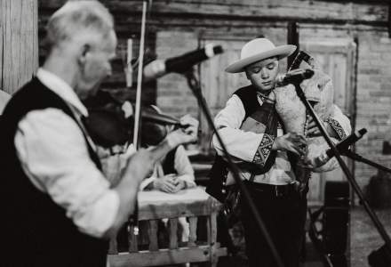 Potańcówka  „U Ujca” fot. Jakub Matuszny