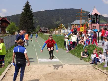 Sportowa rywalizacja szkół Istebna - Ćierne