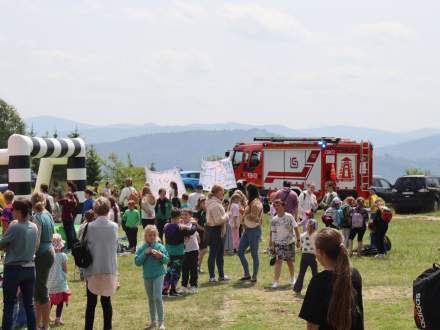 Dzień Dziecka w sołectwie Koniaków; Źródło: sp2koniakow.edupage.org