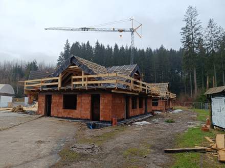 Pawilony handlowe przy Amfiteatrze pod skocznią- etap budowy