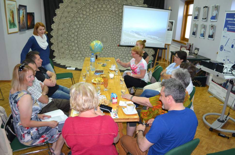 Noc Bibliotek