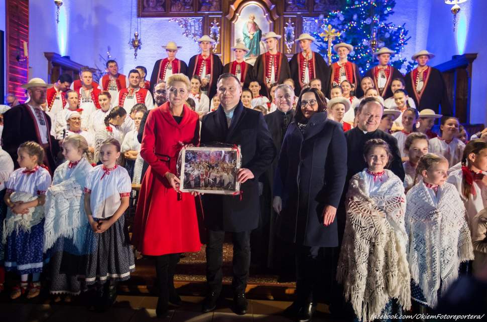 zdjęcie z koncertu - zacni goście i artyści